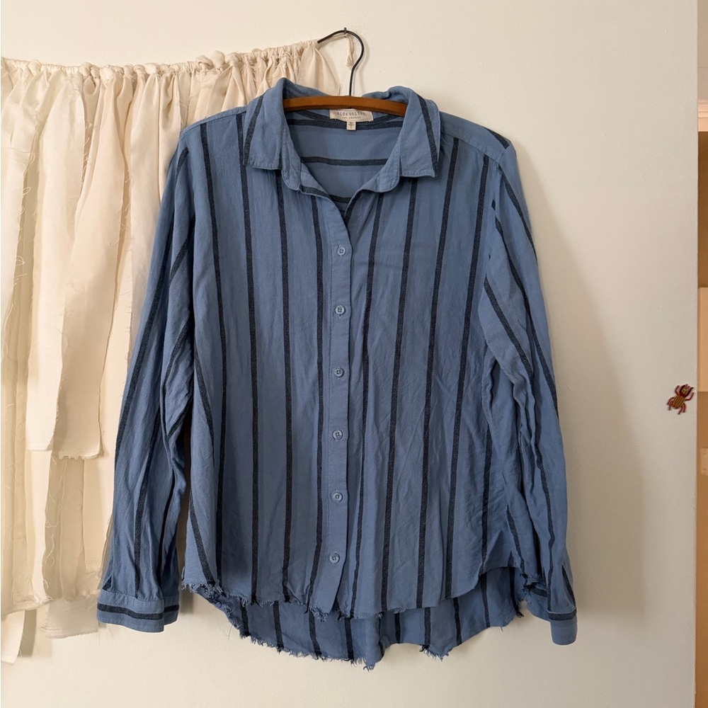 Side Stitch Timeless Textured Stripe Button Up